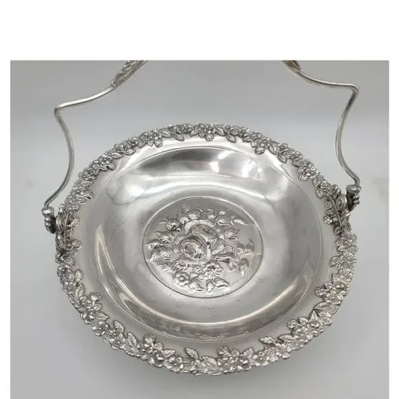 Antique Aurora Silver Plate Repousse 4-Foot Brides Basket Centerpiece 1869-1919 - Picture 4 of 10